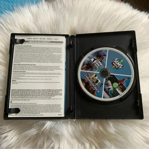 Sims 3 computer game - Picture 2 of 4